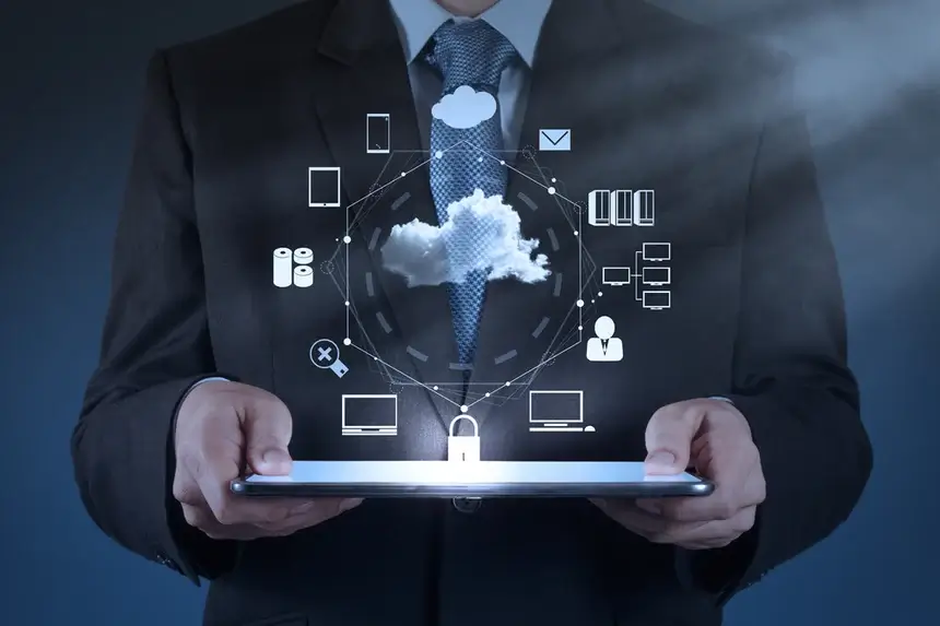 Businessman-hand-working-with-a-Cloud-Computing-diagram-on-the-new-computer-interface-as-concept-1 (1)